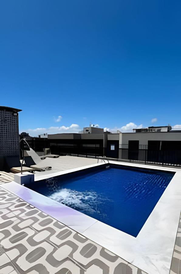 Lindo Flat a poucos passos da praia - B&B Maceió