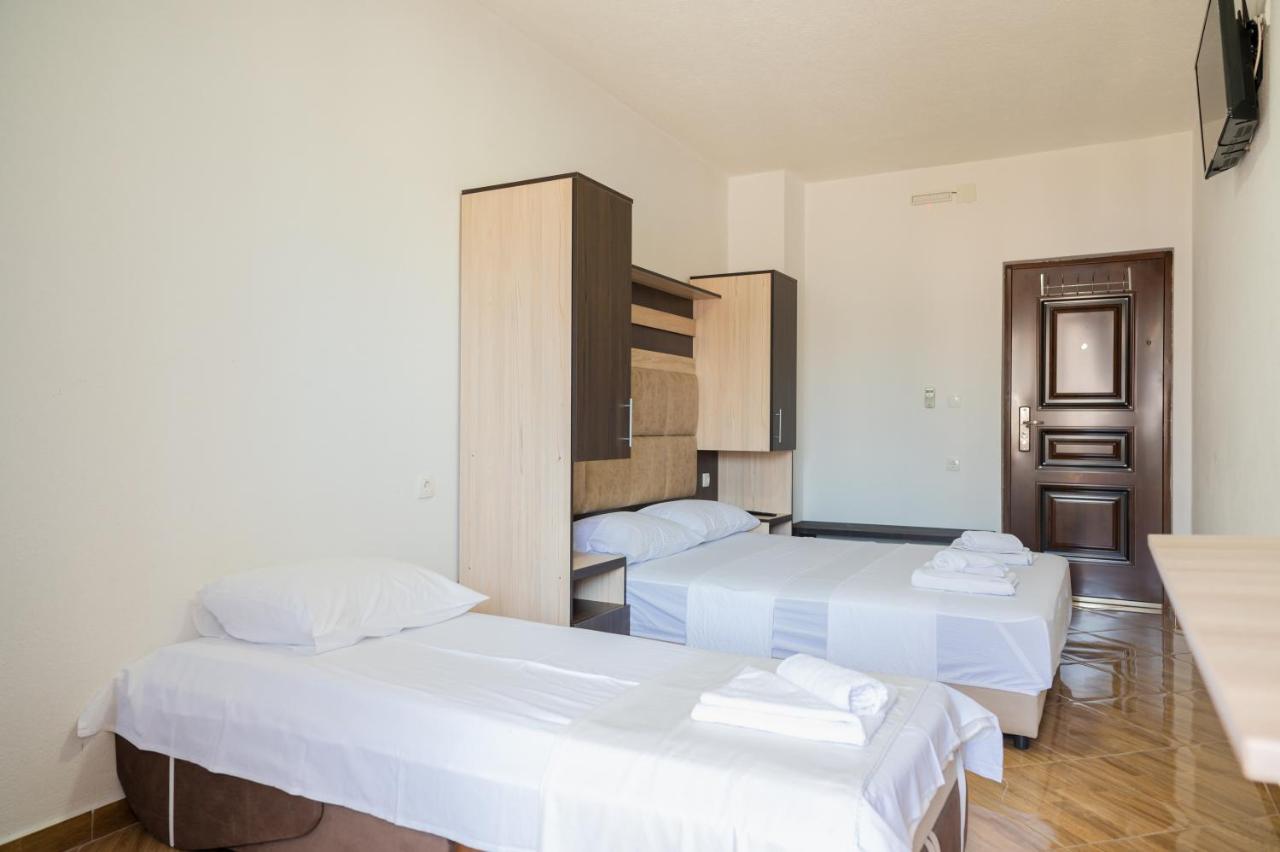 Luxury Triple Room