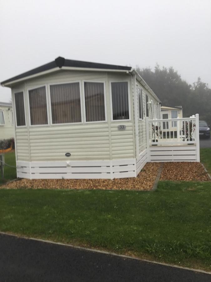 Serene Seaside Lodge in Ilfracombe - B&B Ilfracombe
