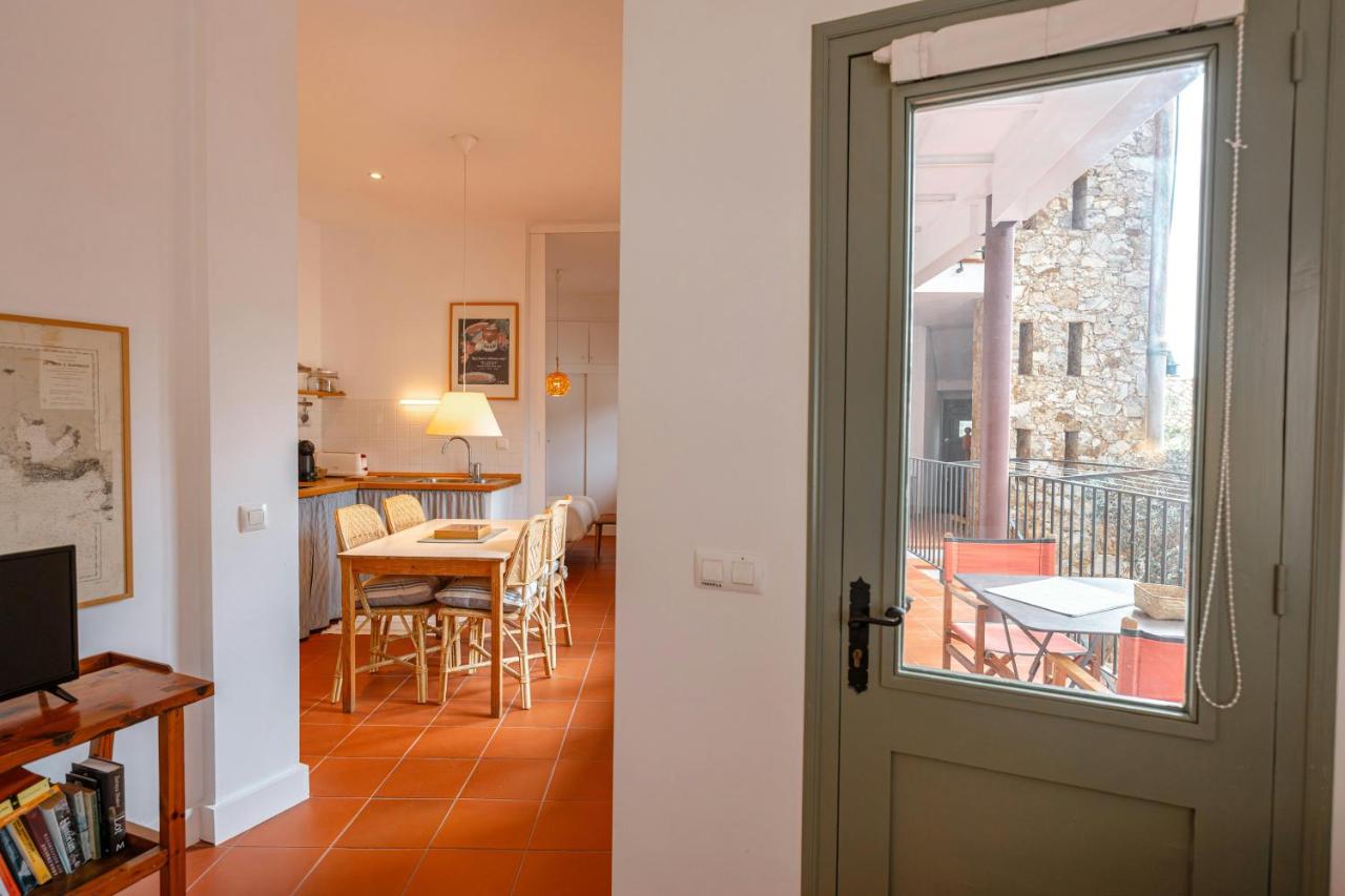 T5 · Cozy Retreat 50m to Beach Garden Escape - Ferienwohnung Tamariu