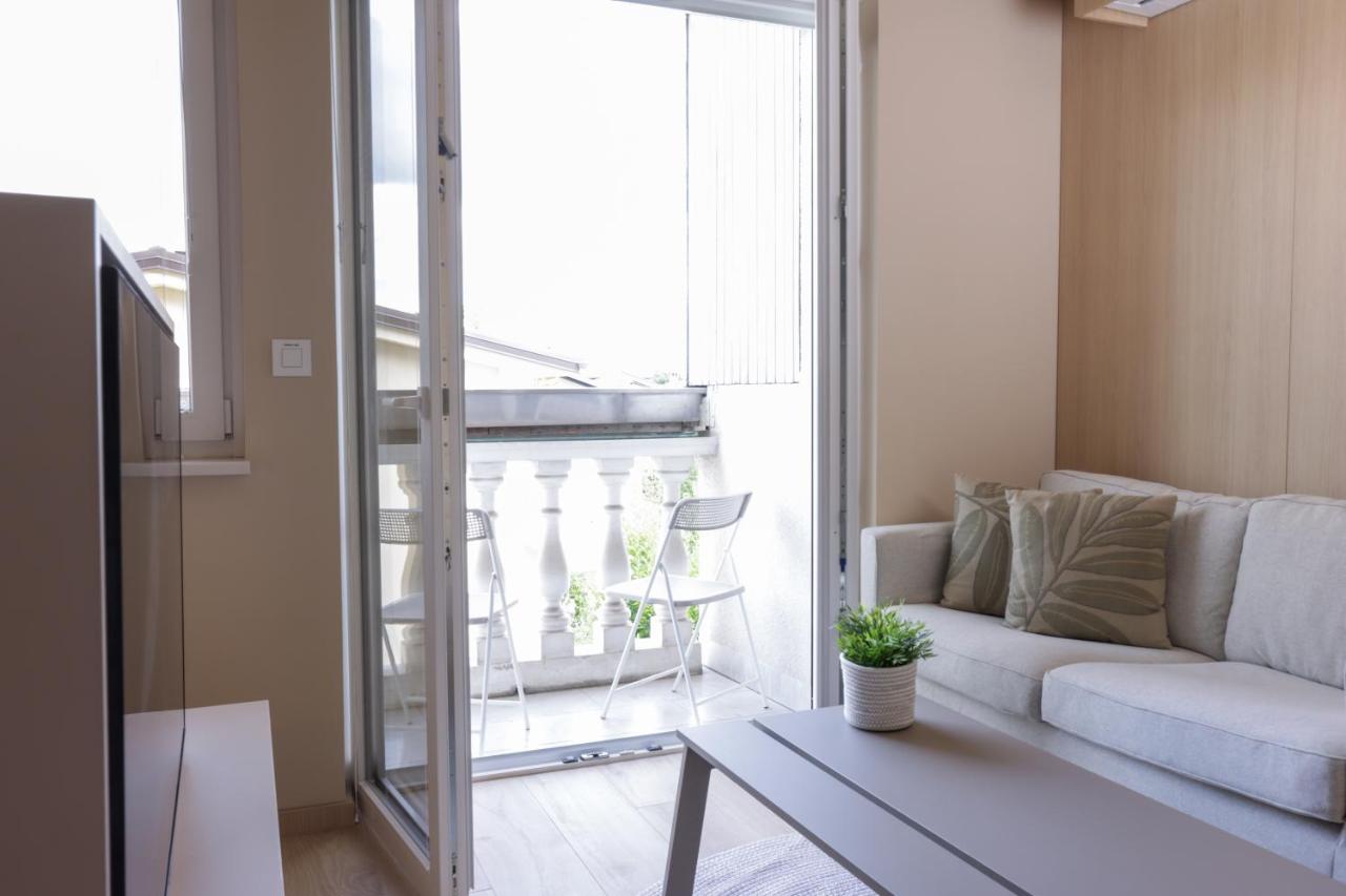 Superior Studio with Balcony and Private Bathroom