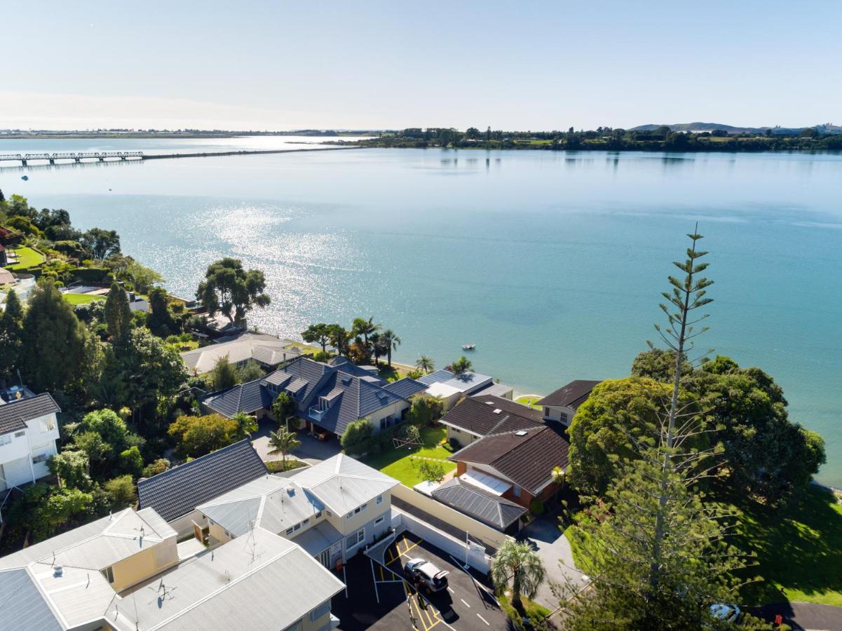 Harbour View Motel and Waterfront Apartments - B&B Tauranga