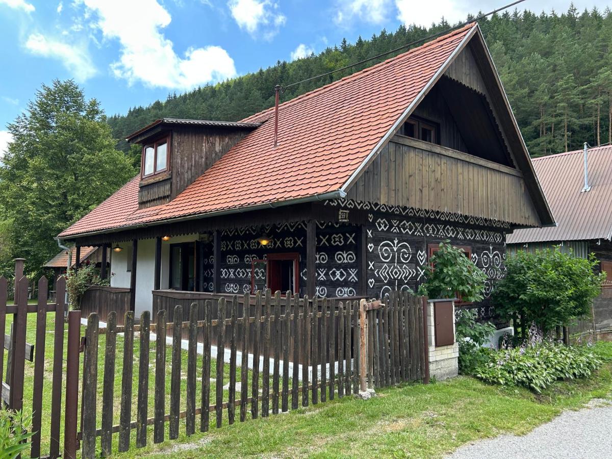 Čičmanský ľudový dom - B&B