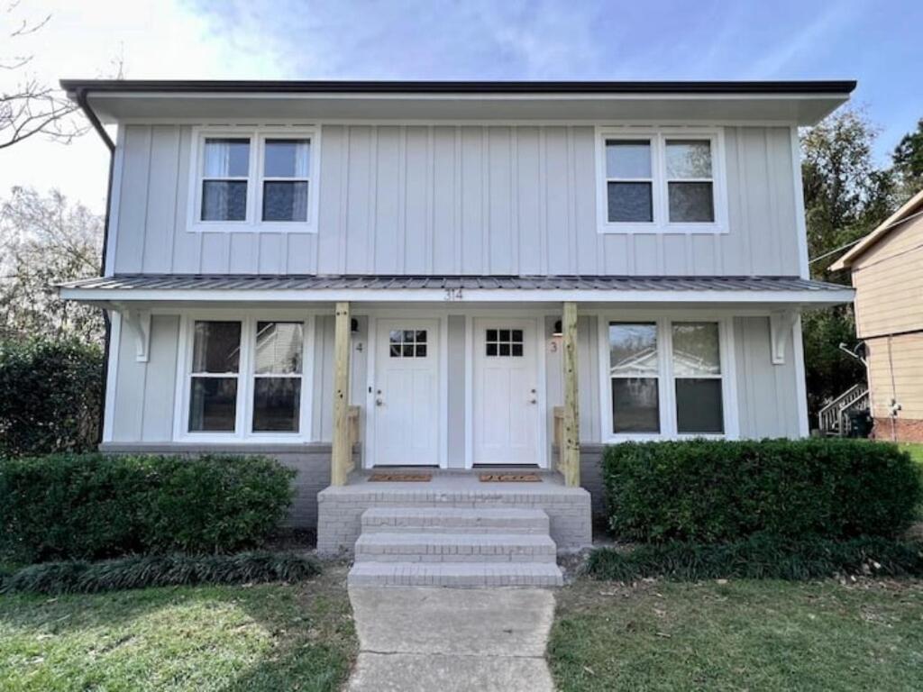 Private, Updated Townhouse in DT Apex - B&B Apex