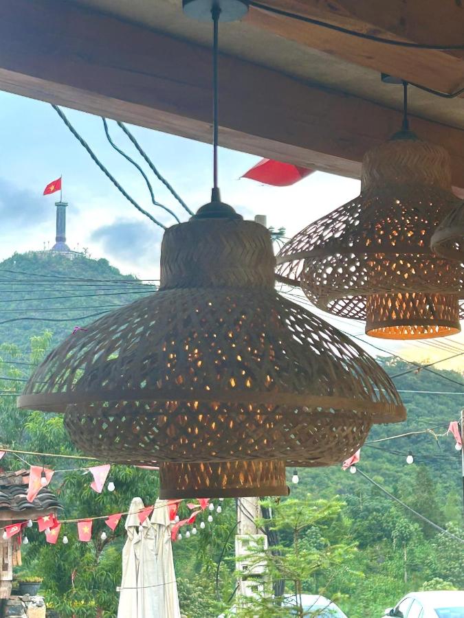Man Di HomeStay Lô Lô Chải - B&B Thị Trấn Đồng Văn