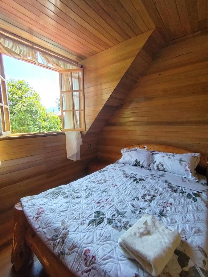 Bungalow Poetare buenos días - B&B Oxapampa