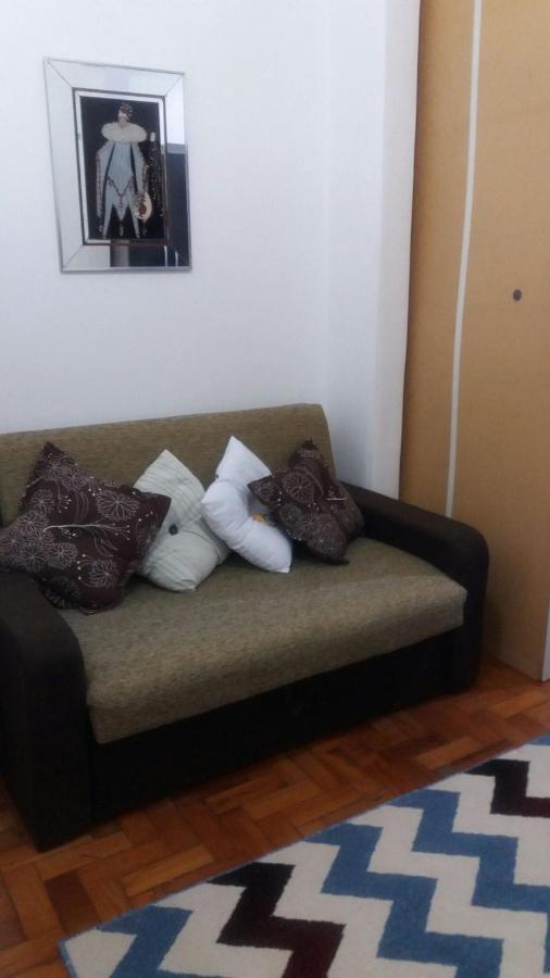 Copacabana 2 quadras da praia - B&B Rio de Janeiro
