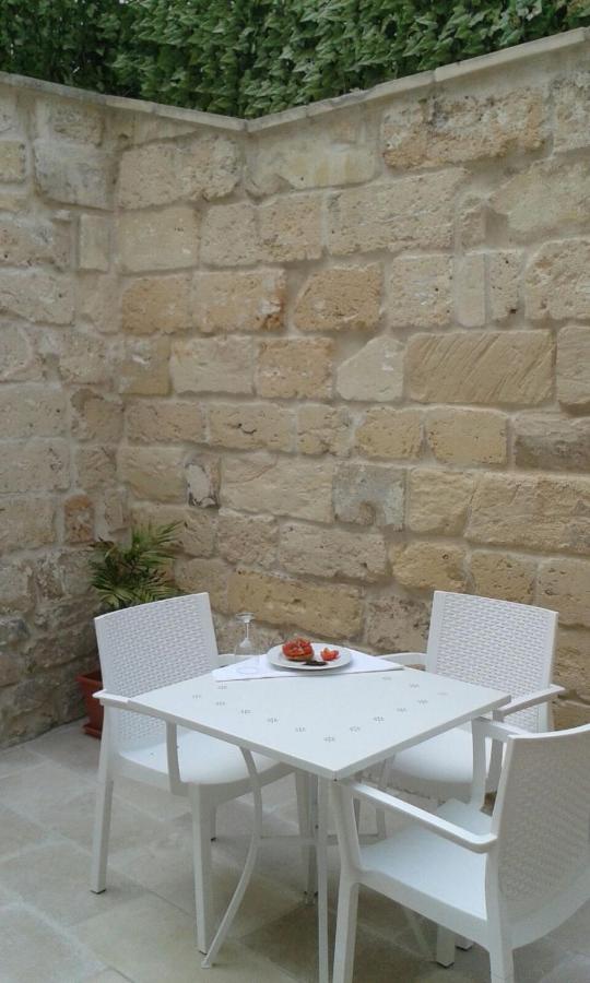 Dimora La Corte - B&B Lecce