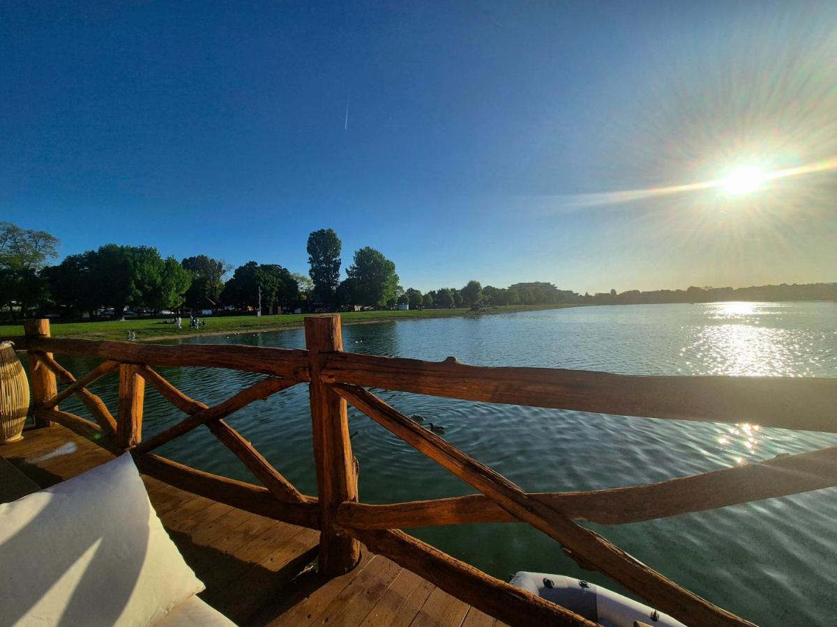 Domček na vode č 5 - B&B Senec