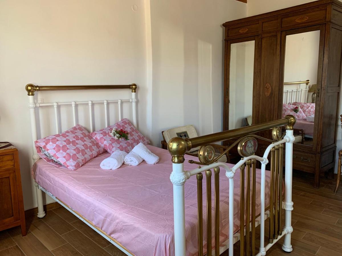 Amfitriti - B&B Agia Marina