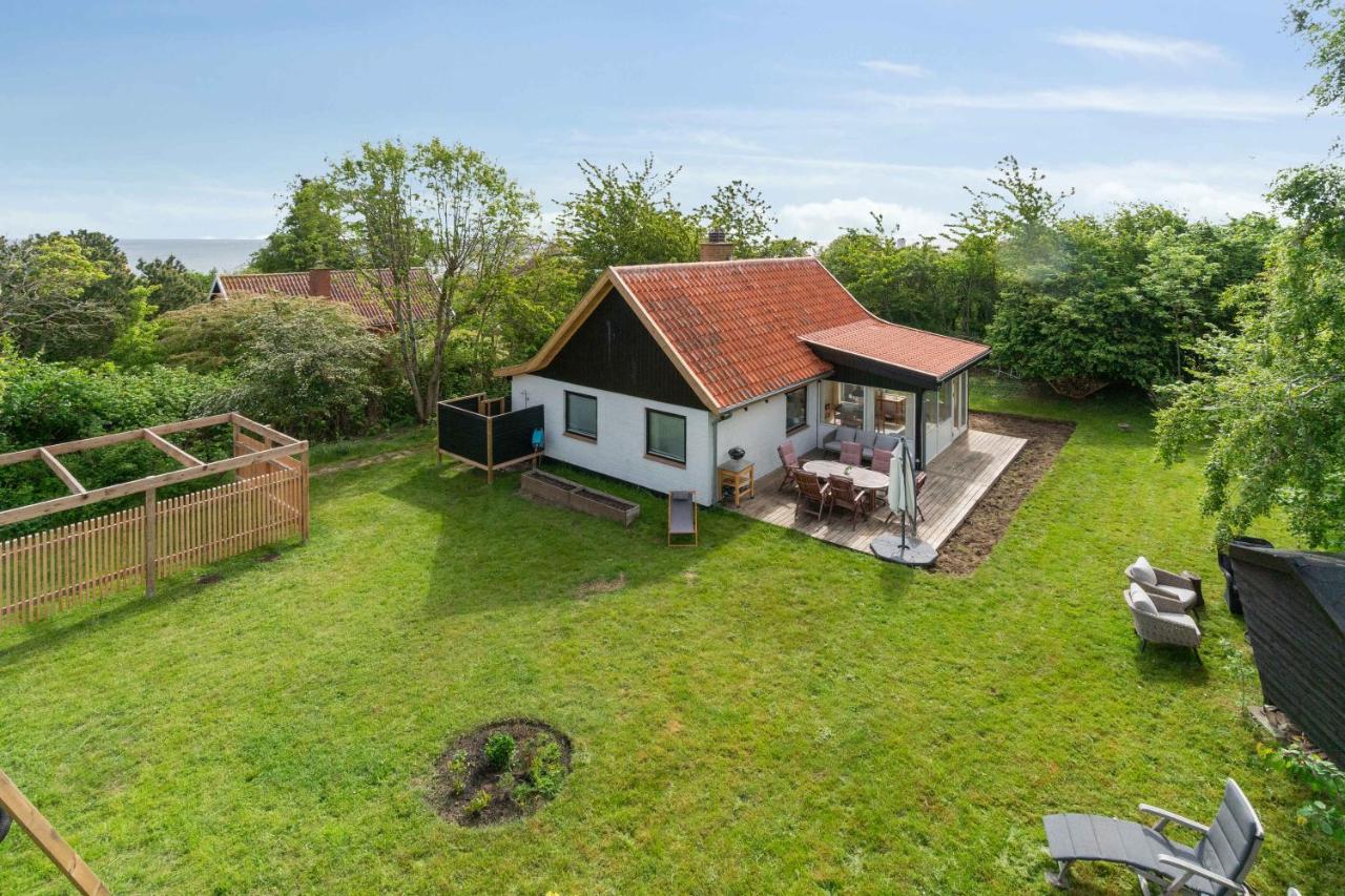 Beautifully Located House In Melsted, Gudhjem - B&B