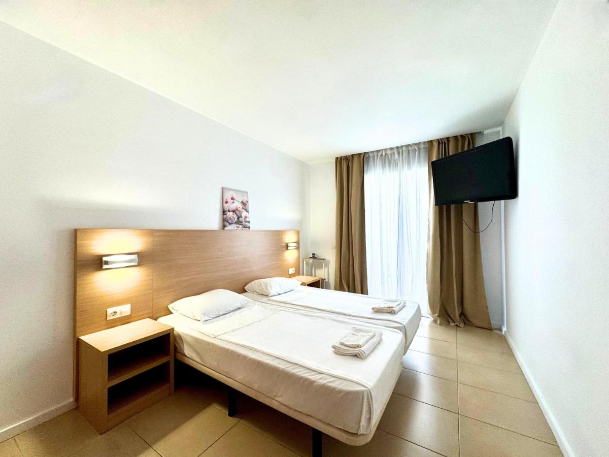 Trimar Central Beach Apartment & Parking - Ferienwohnung Lloret de Mar