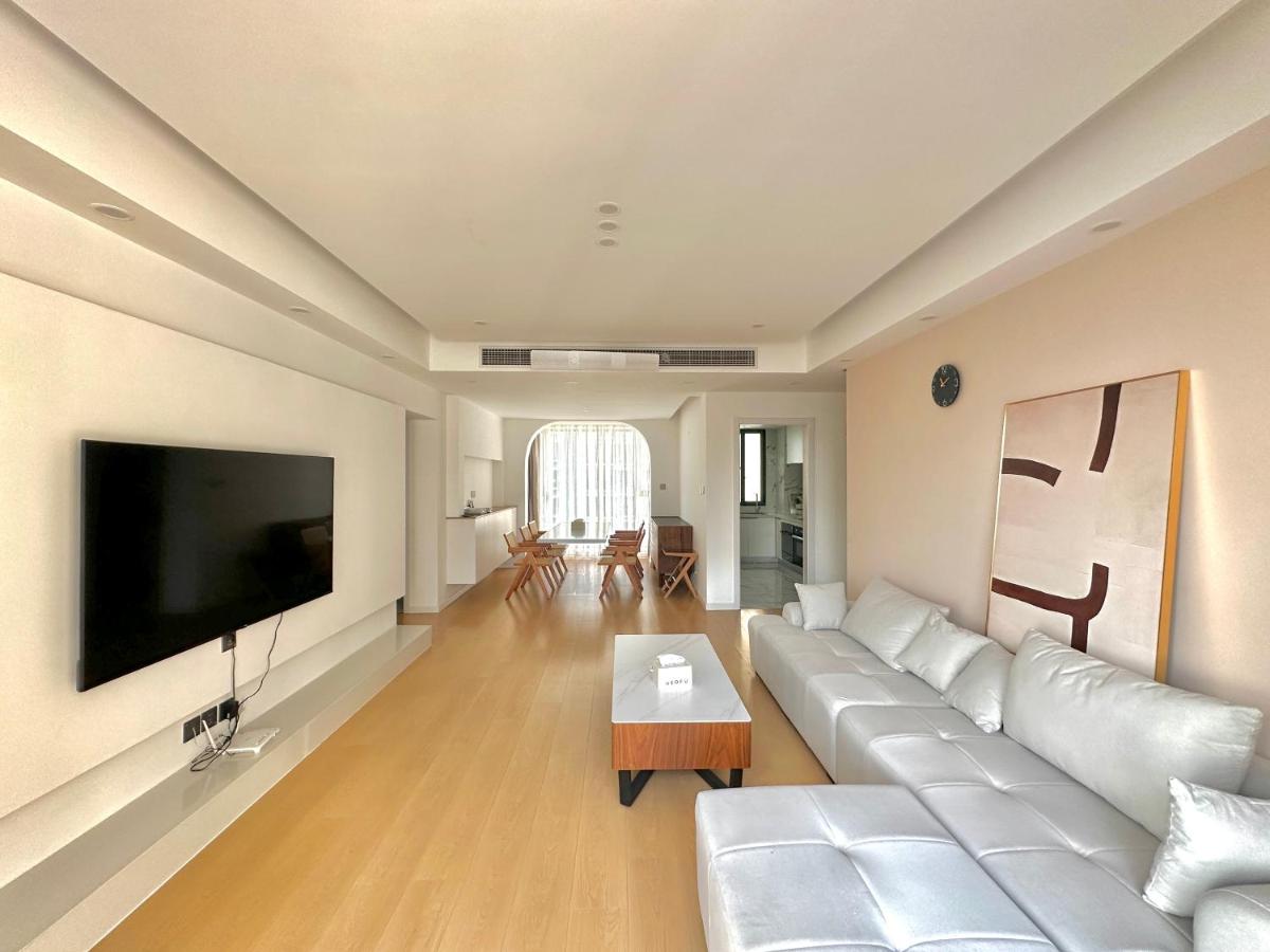 Apartamento Premium de 3 dormitorios con balcón