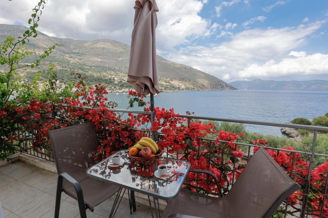 Ballas Apartments - Chambres d’hôtes Agía Effimía