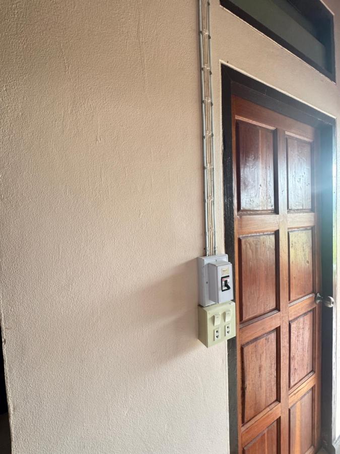Chomdoi Villa - B&B Ban Samai