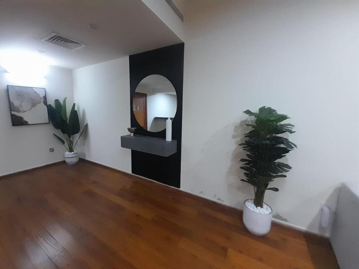 Spacious & Amazing 1 BR Apartment - Ferienwohnung Sabkhah
