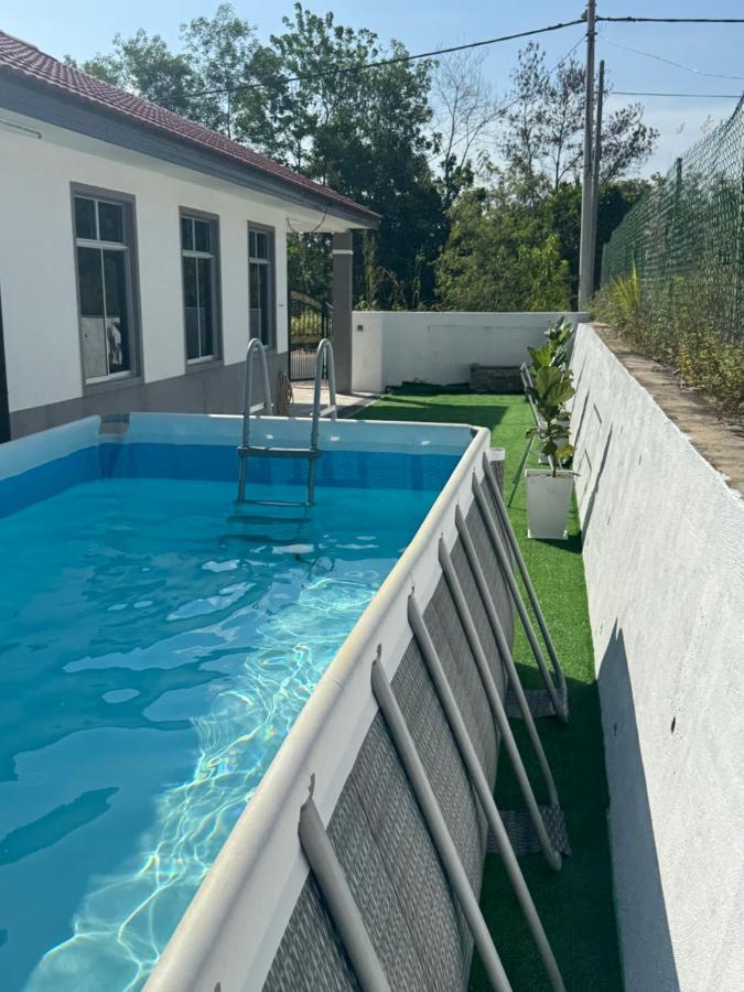 Homestay White Aqil - Ferienwohnung Kampung Paya Pulai
