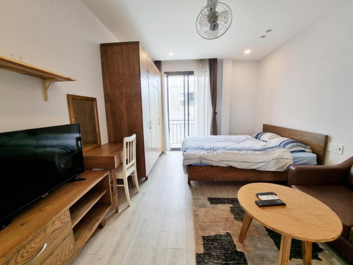 Studio with Balcony