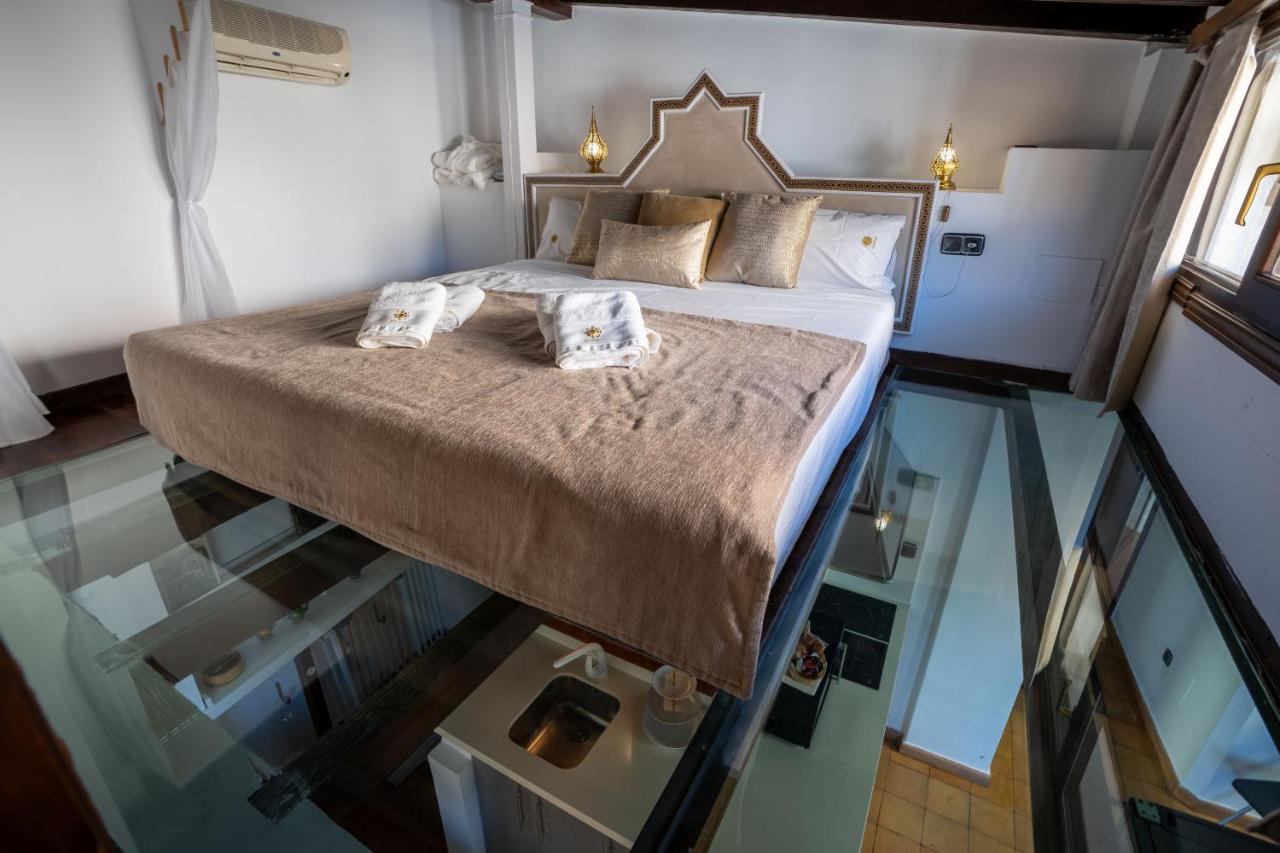 Penthouse with Alhambra View