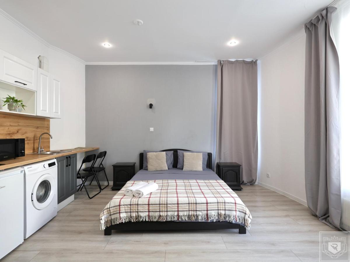 RentHouse Apart-Hotel Room #6 - B&B