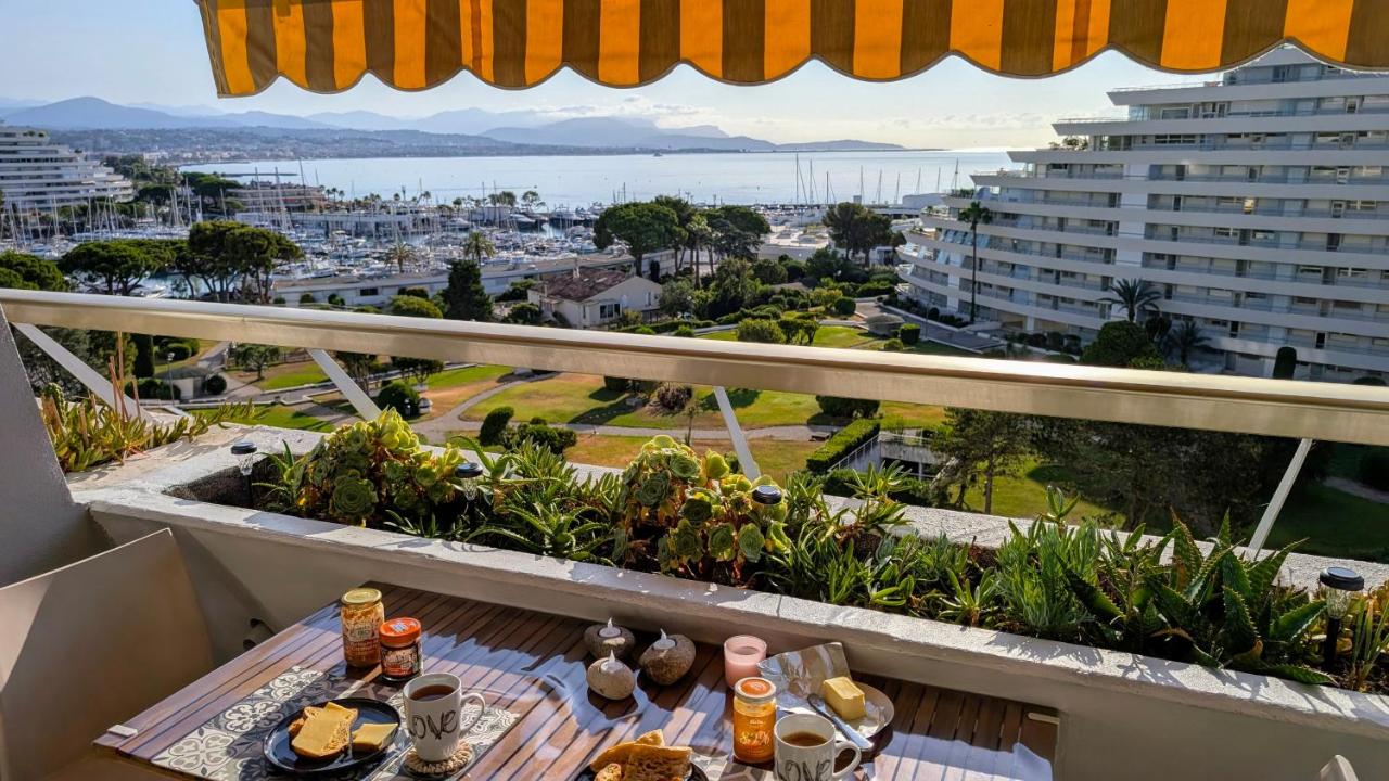 T2 Climatisé Vue Mer Exceptionnelle Accès Plage - B&B Villeneuve-Loubet