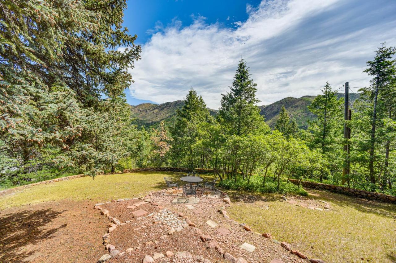 Mtn-View Cascade Cabin Near Garden of the Gods! - Chambres d'hôtes Chipita Park