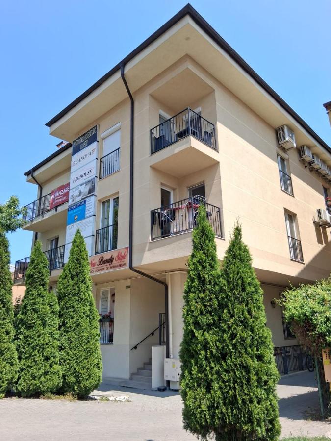 Esther Premium Apartment - Ferienwohnung Temeswar
