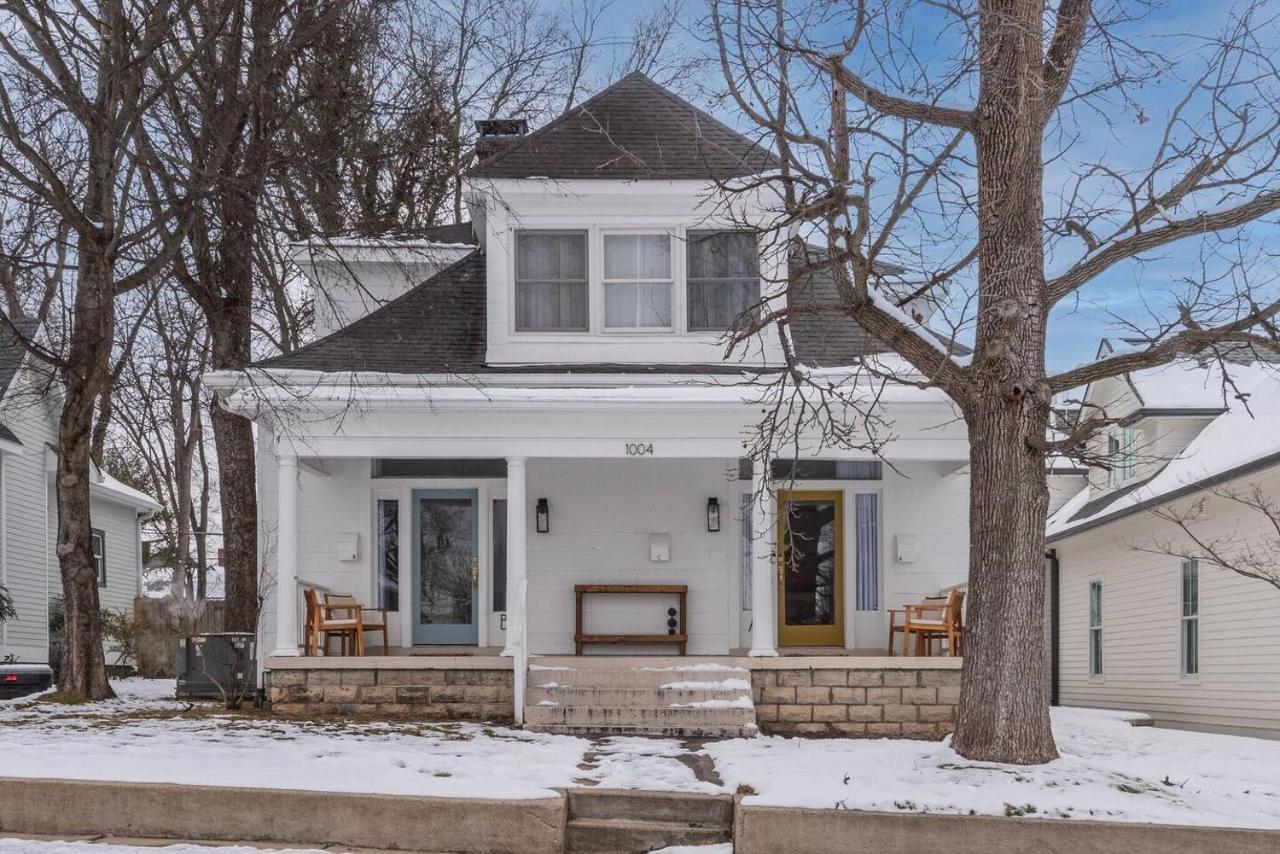 Chic 2 Bed 2 Bath, In 12 South - B&B Nashville