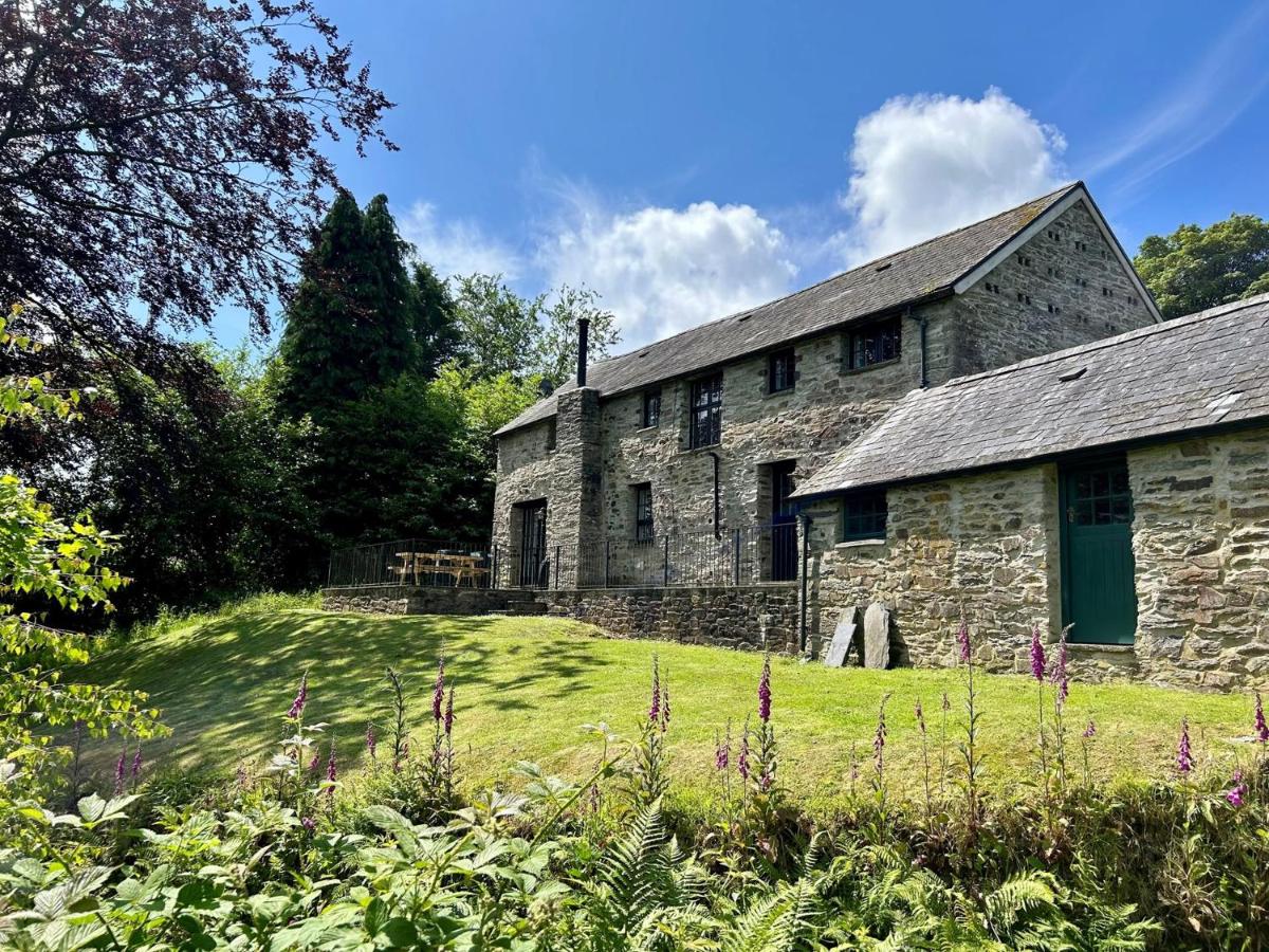4 bed in Aberporth 79046 - B&B