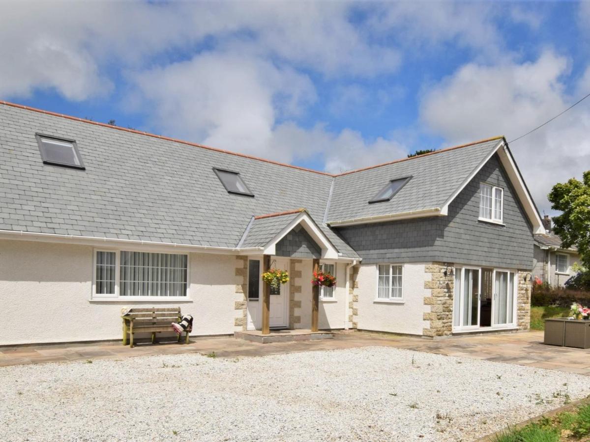 5 Bed in Newquay 46489 - B&B
