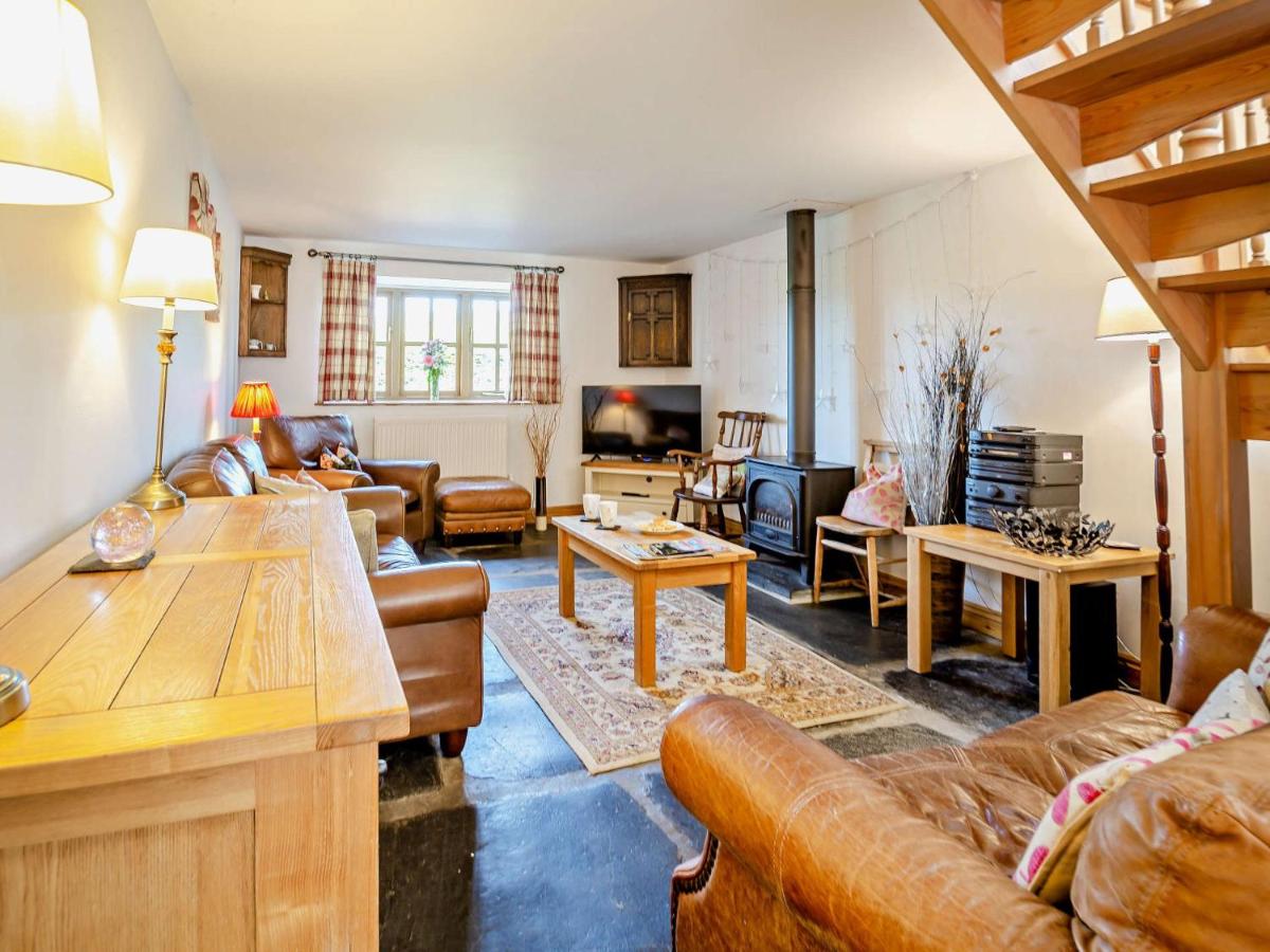 3 Bed in Tywyn DY021 - B&B Tywyn