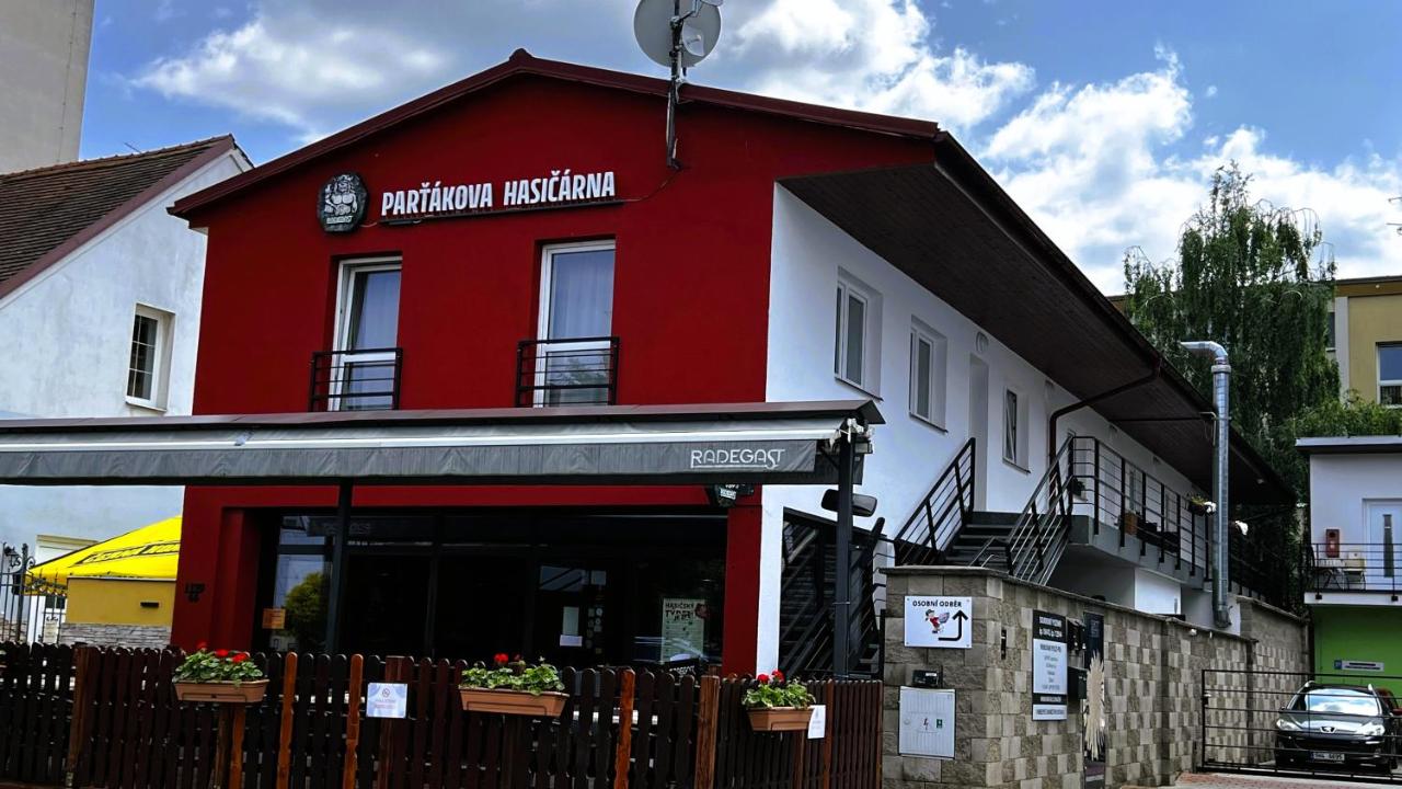 Parťákova Hasičárna & Penzion - B&B