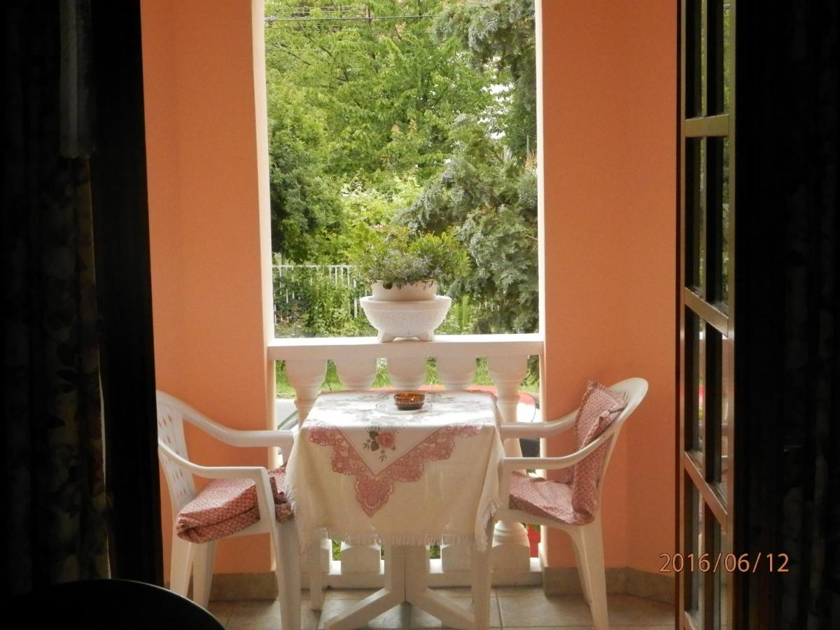 Apartment with Air-Conditioning