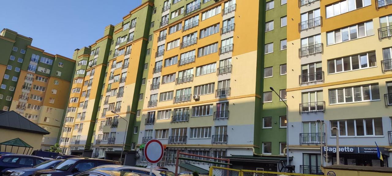 Апартаменти ЖК Тріумф,ЖД ВОКЗАЛ, ОБЛАСНА ЛІКАРНЯ, - B&B