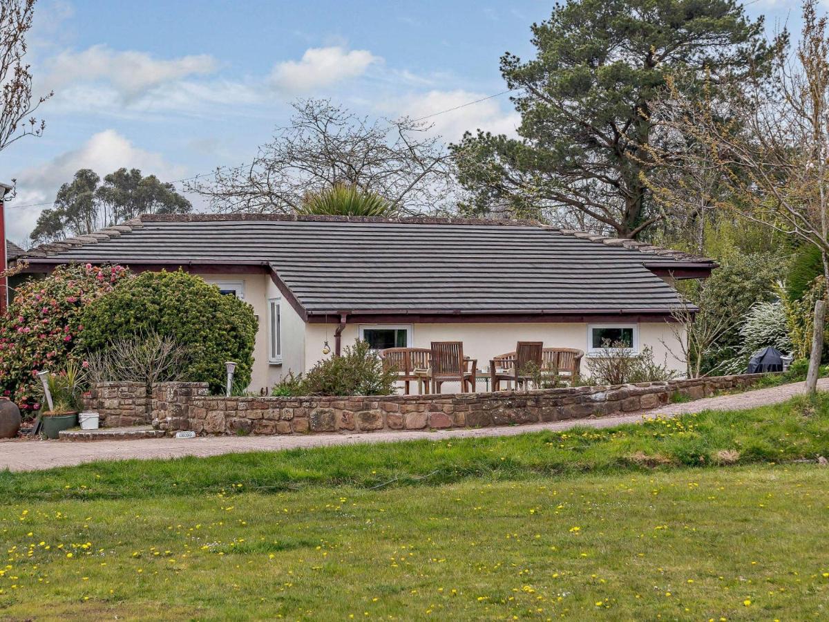 3 Bed in Welsh Newton Common 52149 - B&B Welsh Newton Common