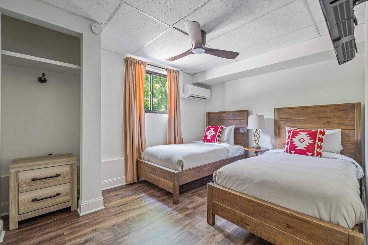Double Twin Room (Self Check-in with Virtual Front Desk)