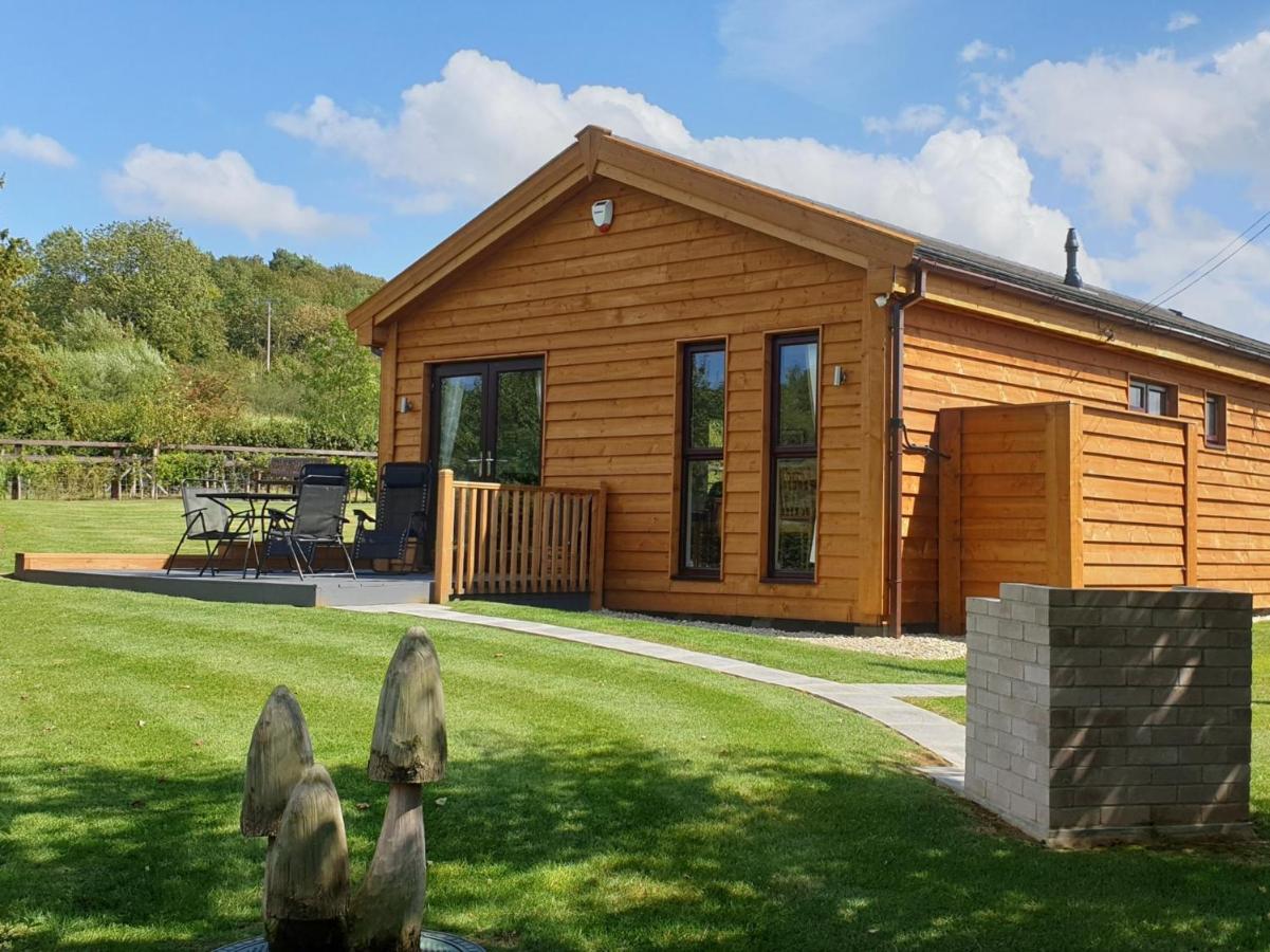 3 Bed in Moorlinch 56284 - B&B