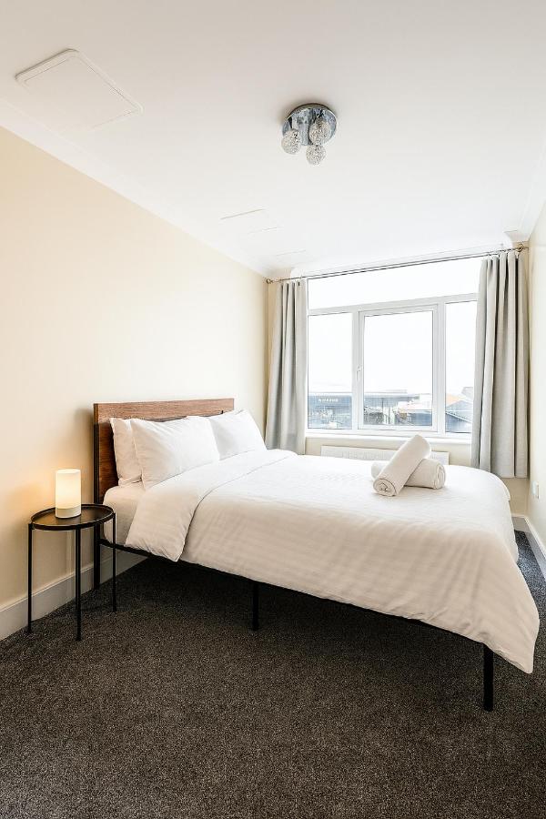 Cliff top apartment with breathtaking ocean views - B&B Newquay