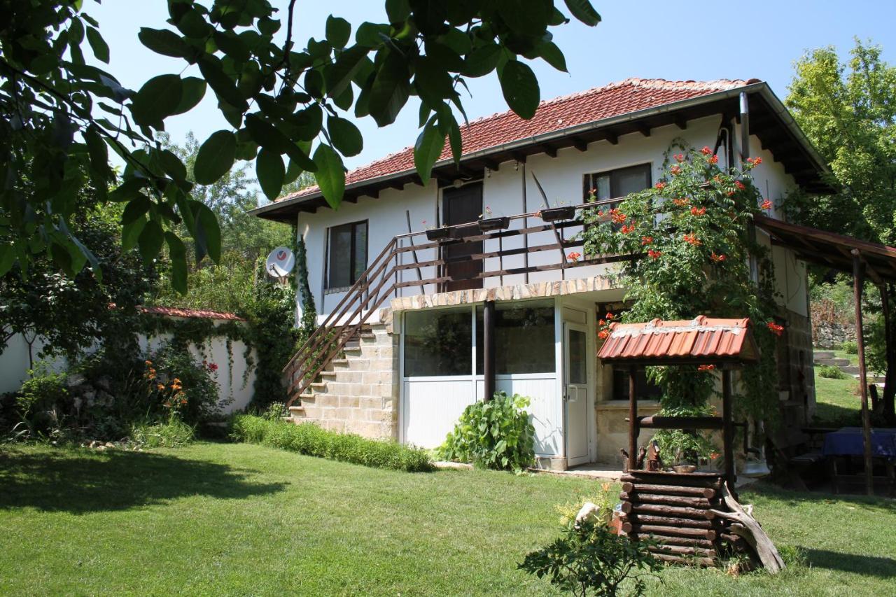 Orehite-Family Hotel ,Food & Pool - B&B