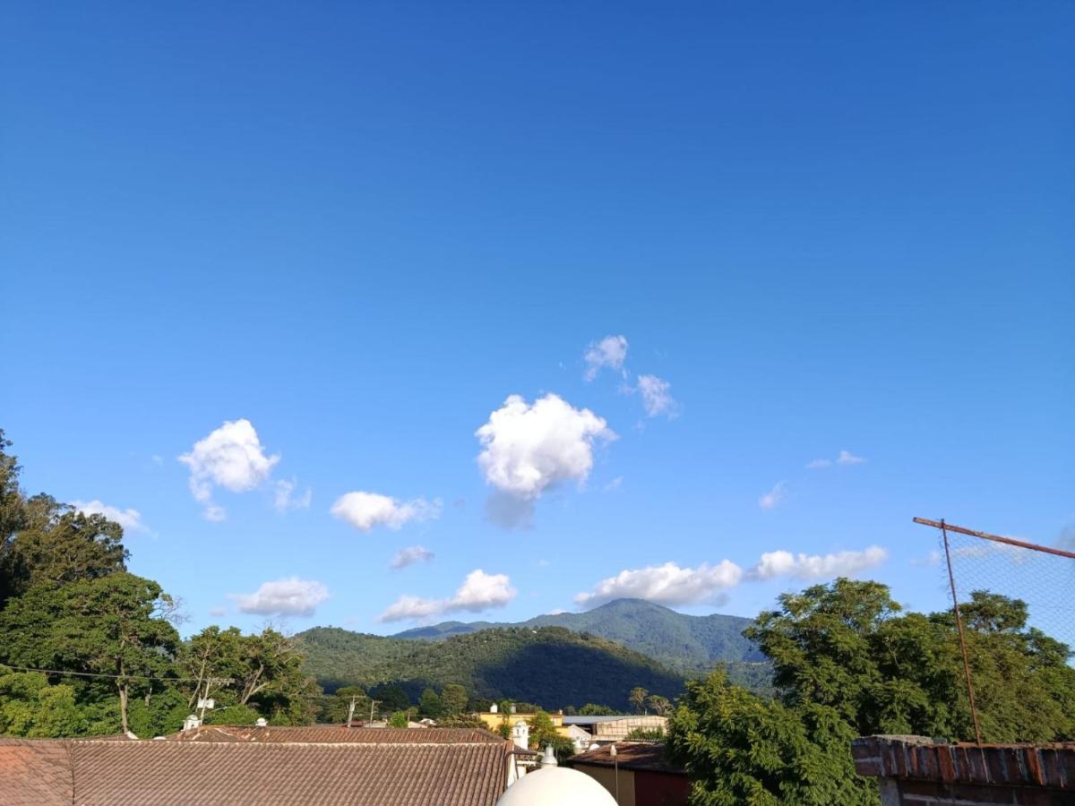 Casa Feliz Antigua - B&B Antigua Guatemala