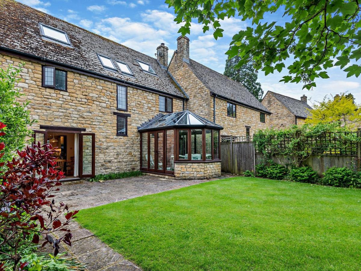5 Bed in Lower Slaughter 94643 - B&B