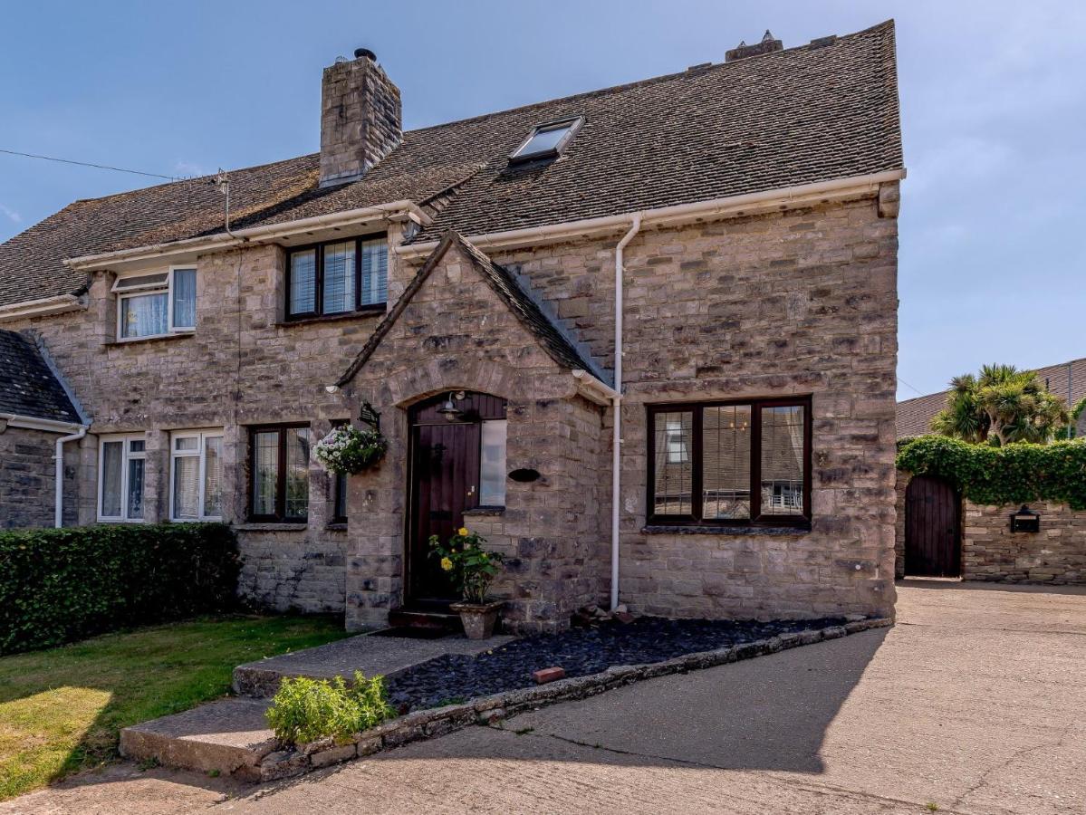 3 Bed in Corfe Castle 78831 - B&B