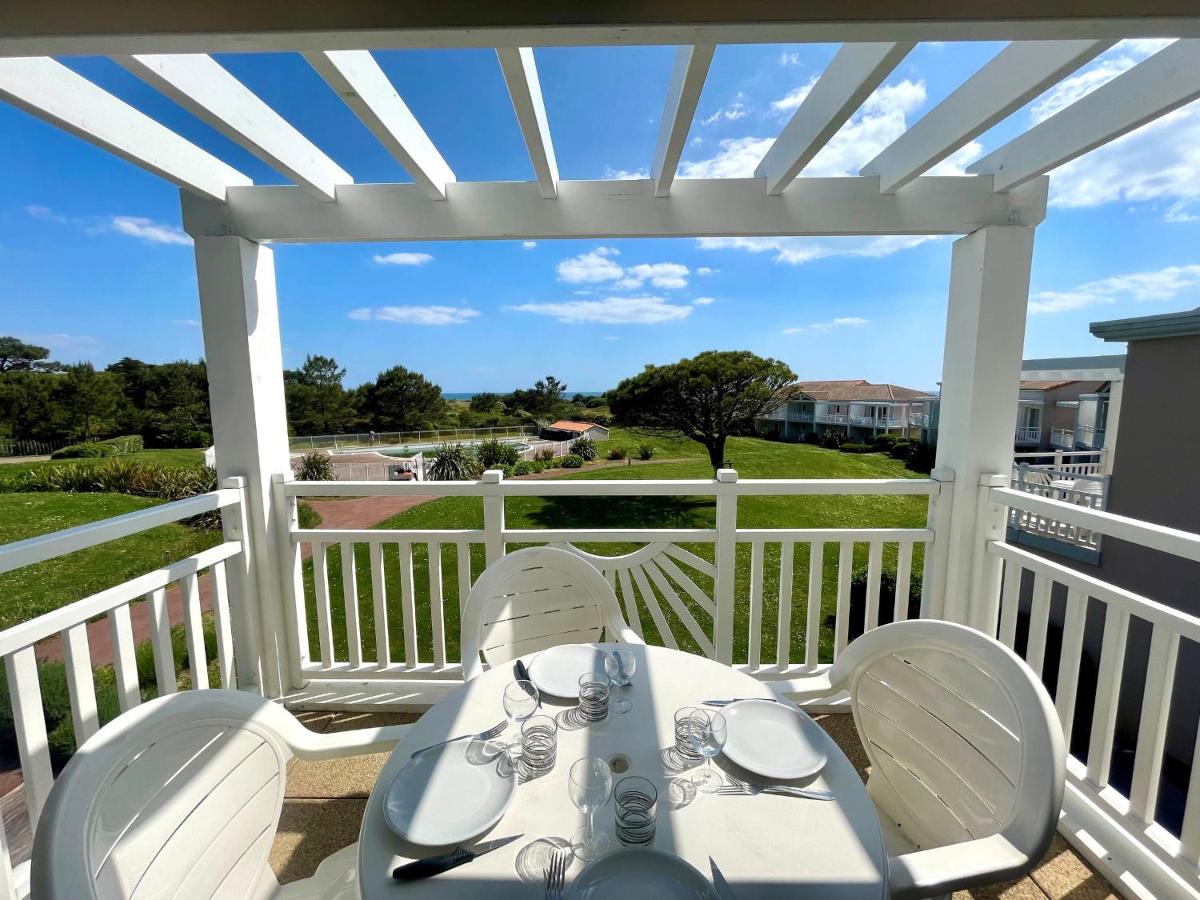 Appartement T2 avec vue mer et piscines chauffées près des Sables-d'Olonne - FR-1-92-916 - B&B