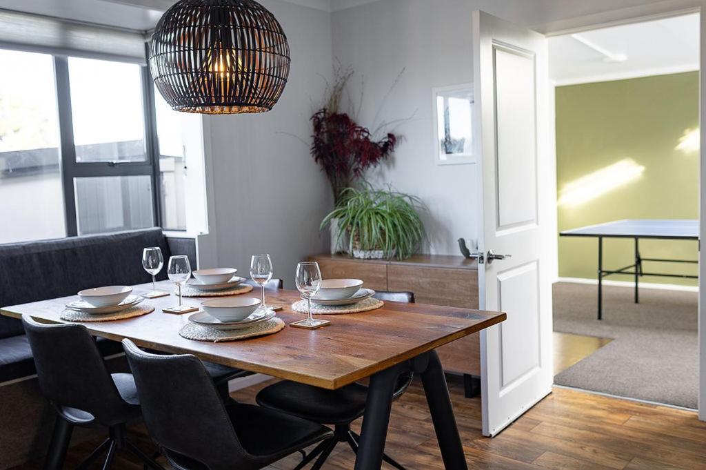 Little Luxe On Revell - Bed and Breakfast Hokitika