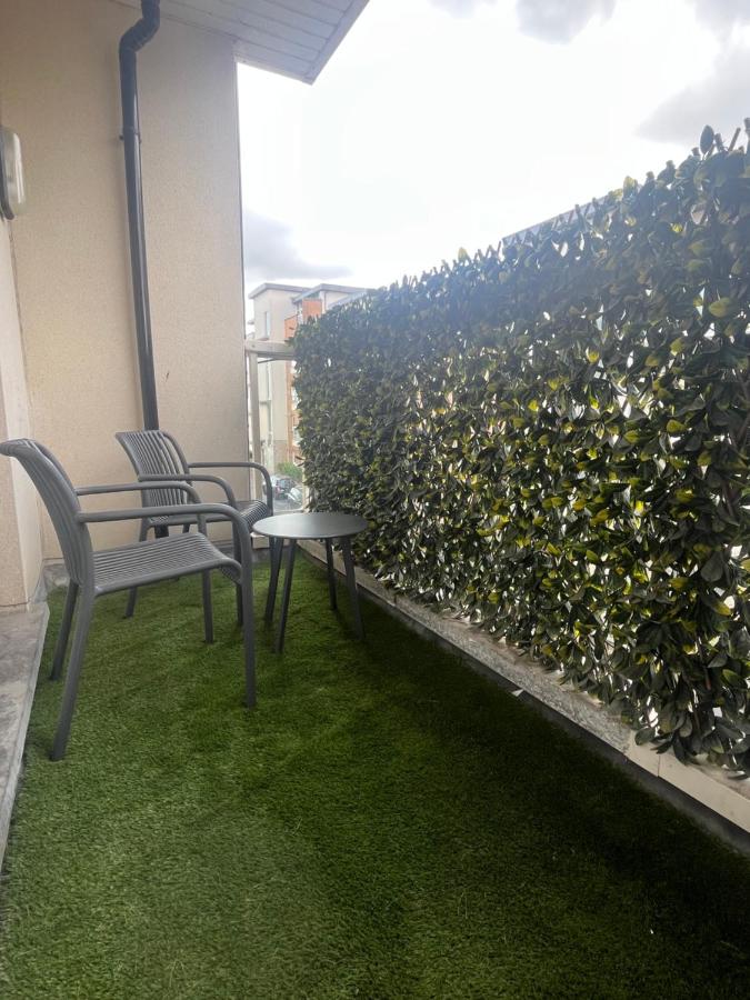 Conveniently Located, 2 Bedroom Modern Apartment - B&B Dublino