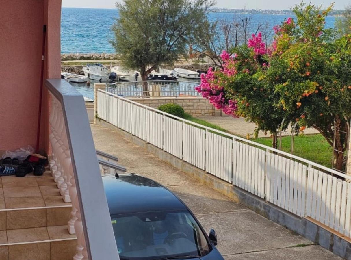 Apartment Furdi - B&B Zaton
