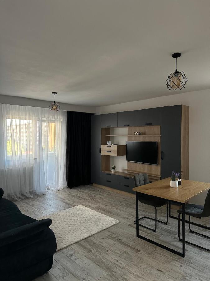 Apartment 2 Camere 10min metrou Aparatori - Chambres d’hôtes Bucarest
