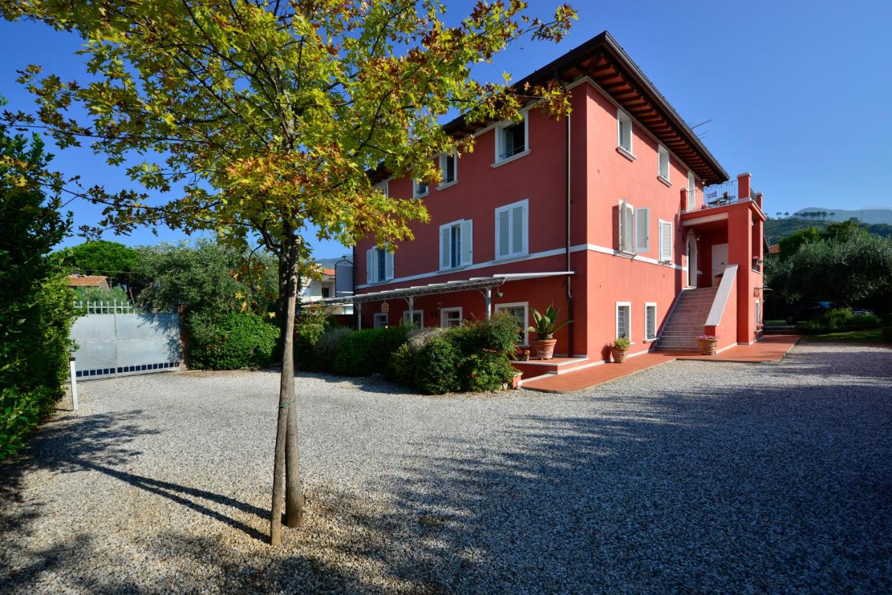 Appartement 2 Chambres de Luxe avec Vue sur le Jardin