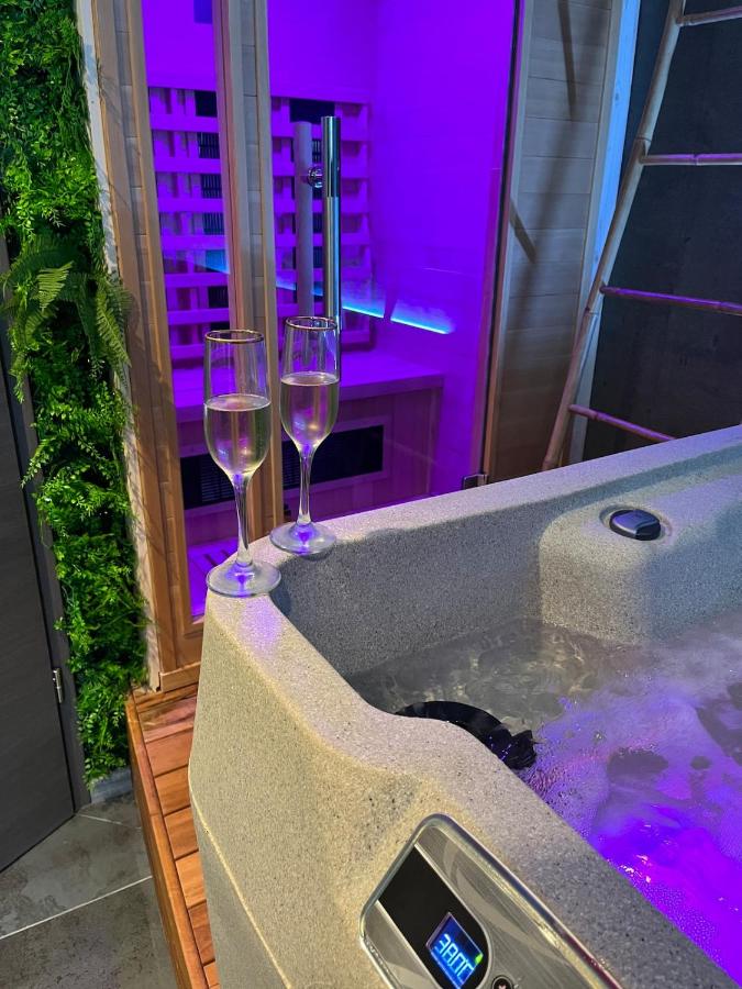 Romantic home spa - B&B