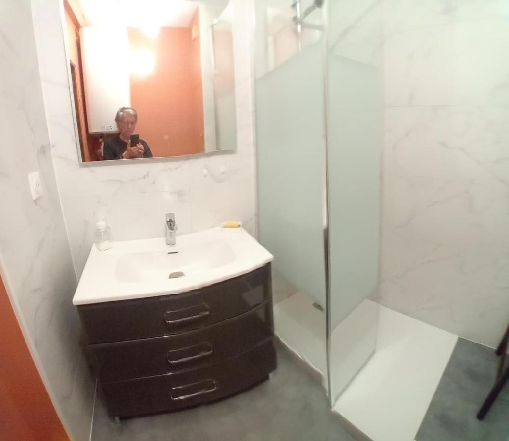 central et tranquille - B&B La Rochelle